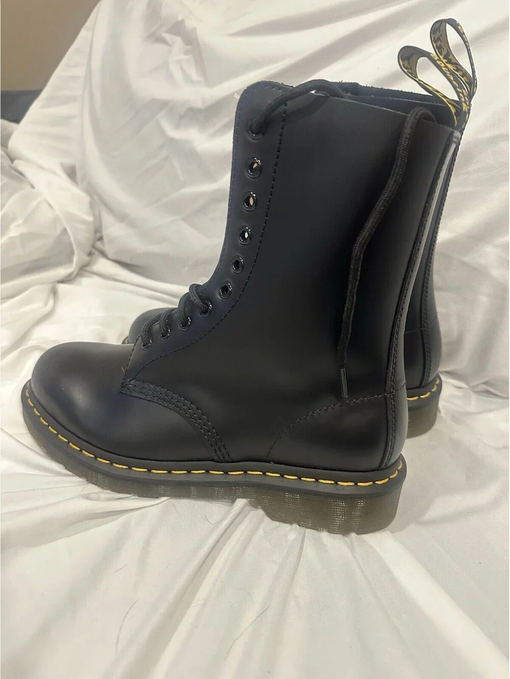 Dr. Martens mid-calf 10 eye Black Leather Lace-Up Combat Boots US 7M/8W